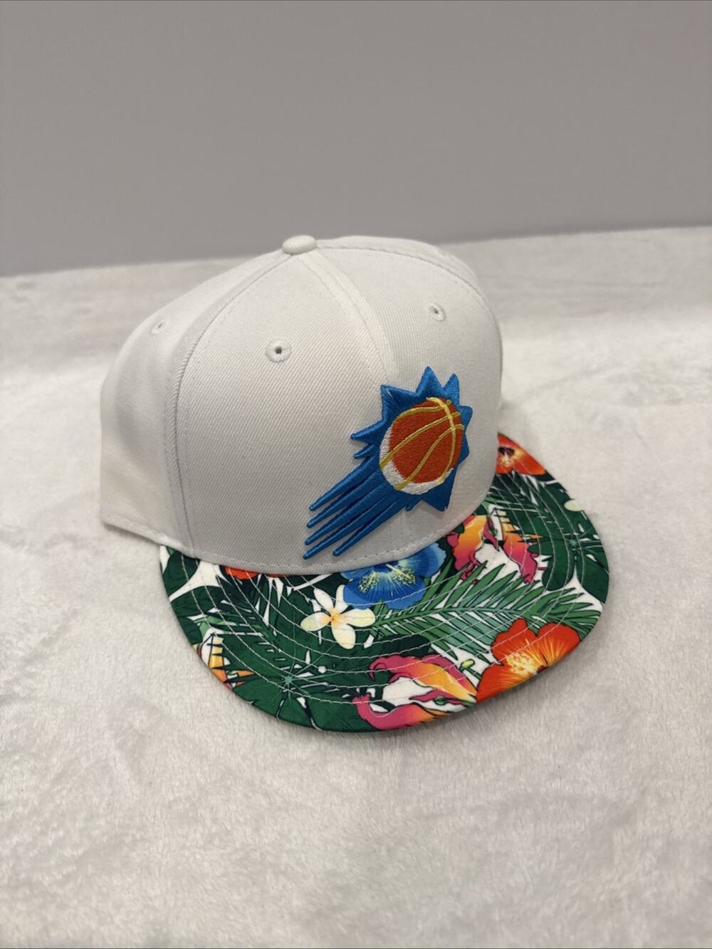 Men's New Era Phoenix Suns Tropical 59FIFTY Fitted Hat 7 3/4